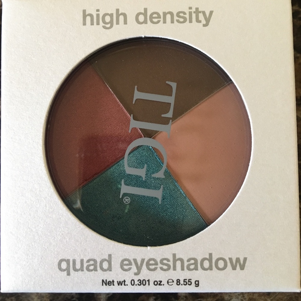 Quad eyeshadow